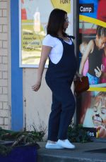 Pregnant JENNA DEWAN Out in Los Angeles 02/01/2020