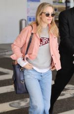 RACHEL MCADAMS Arrives at Her Home in Los Angeles 02/04/2020