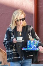 REENE WITHERSPOON Leaves Brentwood Country Mart 02/05/2020