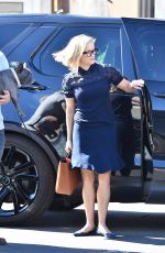 REESE WITHERSPOON Out and About in Brentwood 02/11/2020