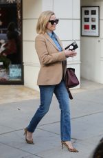 REESE WITHERSPOON Out in Los Angeles 01/31/2020