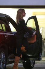 ROSIE HUNTINGTON-WHITELEY Out in Beverly Hills 02/18/2020