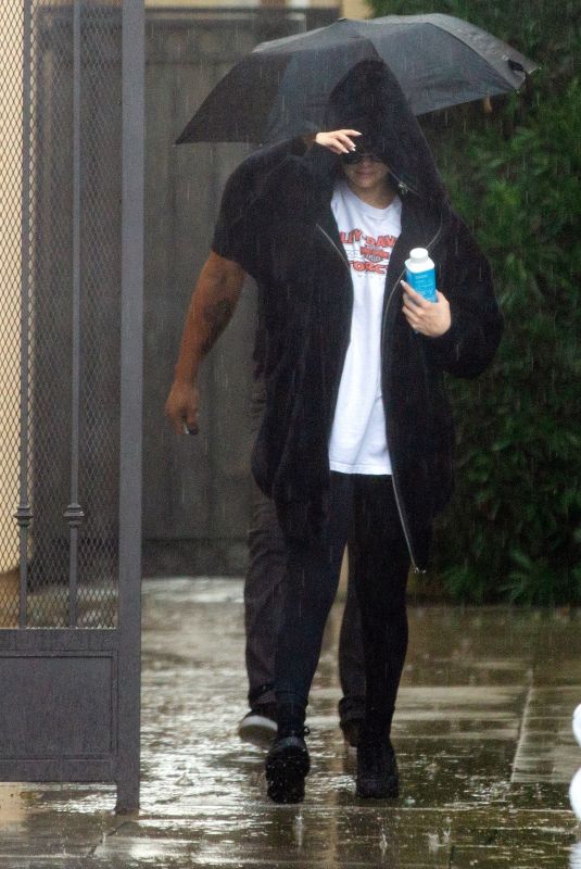 SELENA GOMEZ Heading to a Gym in Los Angeles 02/09/2020