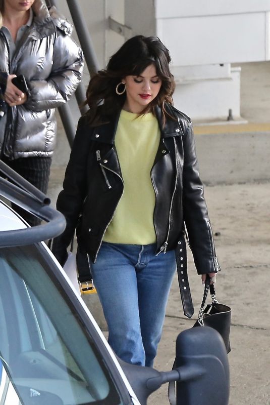 SELENA GOMEZ Out and About in Los Angeles 02/04/2020