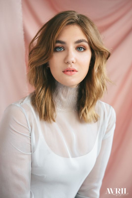 SOPHIE NELISSE for Avril Magazine, February 2020