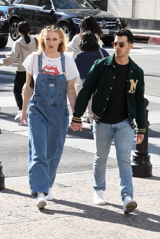SOPHIE TURNER and Joe Jonas Shopping at Louis Vuitton and Versace in Beverly Hills 02/28/2020