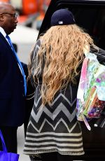 WENDY WILLIAMS Out Shopping in New York 01/30/2020