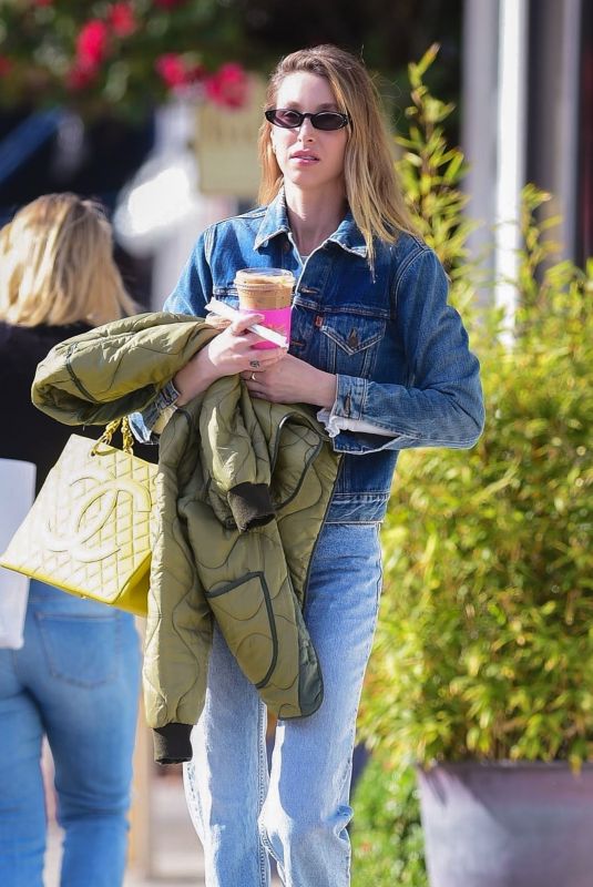 WHITNEY PORT Out Shopping in Studio City 02/17/2020