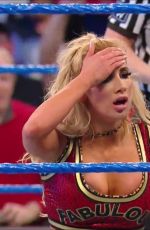 WWE - BAYLEY and CARMELLA - Smackdown 02/14/2020