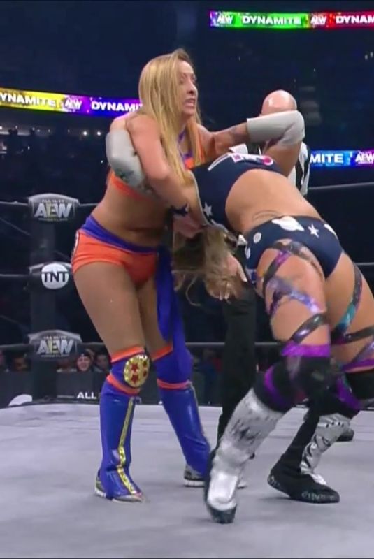 WWE - KRIS STATLANDER vs SHANNA 02/19/2020