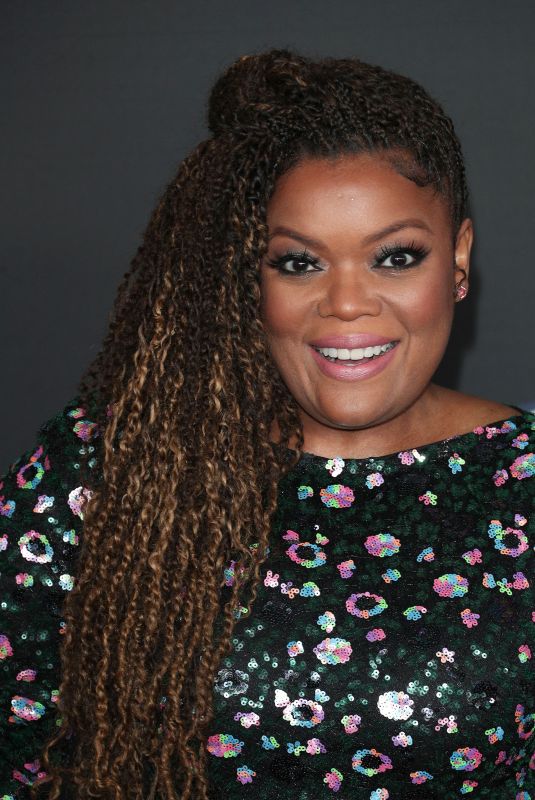 YVETTE NICOLE BROWN at 51st Naacp Image Awards in Pasadena 02/22/2020