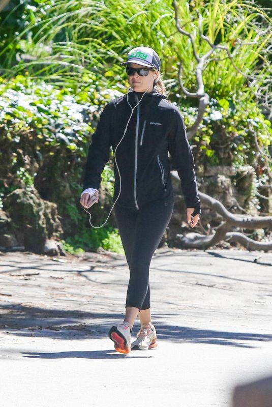 ALI LARTER Out Hikinig in Pacific Palisades 03/25/2020