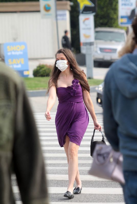 ALICIA ARDEN Wearing a Medical Mask Out in Los Angeles 03/06/2020