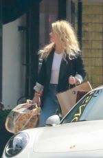 AMBER HEARD Shopping at American Rag Store in Los Angeles 03/06/2020