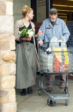 AMBER  HEARD Shopping in Los Feliz 03/15/2020