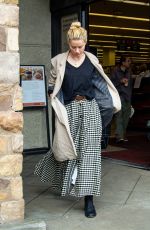 AMBER  HEARD Shopping in Los Feliz 03/15/2020