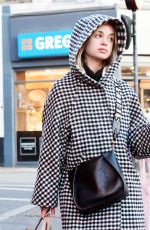 AMELIA WINDSOR Out Shopping in Notting Hill 03/16/2020