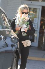 AMY POEHLER Buying Flowers Out in Beverly Hills 03/26/2020