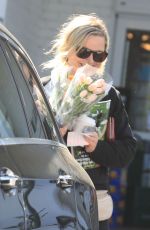 AMY POEHLER Buying Flowers Out in Beverly Hills 03/26/2020