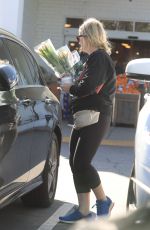 AMY POEHLER Buying Flowers Out in Beverly Hills 03/26/2020