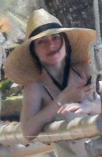 ANA DE ARMAS Taking Selfies at a Beach in Costa Rica 03/11/2020