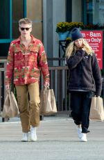 ANNABELLE WALLIS Leaves Gelson