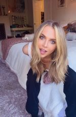 ANNE WINTERS - Instagram Photos 03/18/2020