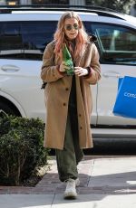 ASHLEE SIMPSON Shopping at Cotton Citizen in West Hollywood 03/09/2020
