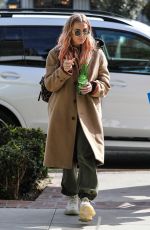 ASHLEE SIMPSON Shopping at Cotton Citizen in West Hollywood 03/09/2020