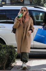ASHLEE SIMPSON Shopping at Cotton Citizen in West Hollywood 03/09/2020