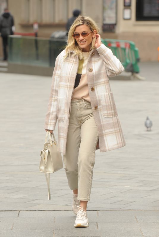 ASHLEY ROBERTS Arrives at Global Radio in Harrow 03/11/2020