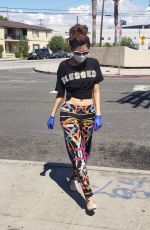 BLANCA BLANCO Wears Mask While Going for Takeout Pizza 03/21/2020
