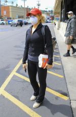 DONNA D