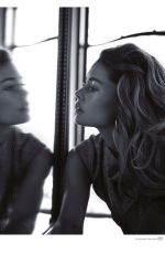 DOUTZEN KROES in The Sunday Times Style Magazine, March 2020