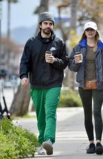 ELIZABETH OLSEN and Robbie Arnett Out for Coffee in Los Angeles 03/21/2020