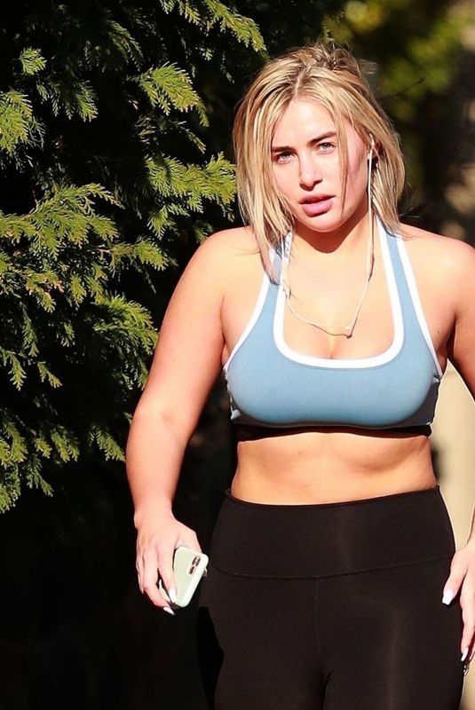 ELLIE BROWN in Tights Out Jogging in Sheshire 03/26/2020