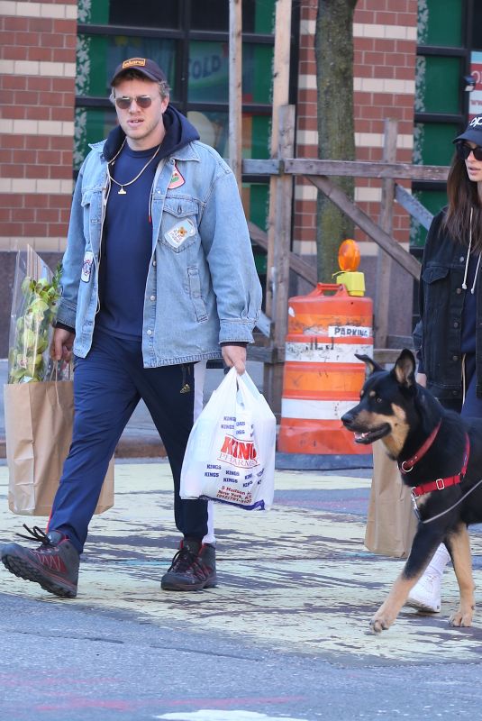 EMILY RATAJKOWSKI and Sebastian Bear-McClard Out Shopping with Their Dog in New York 03/15/2020