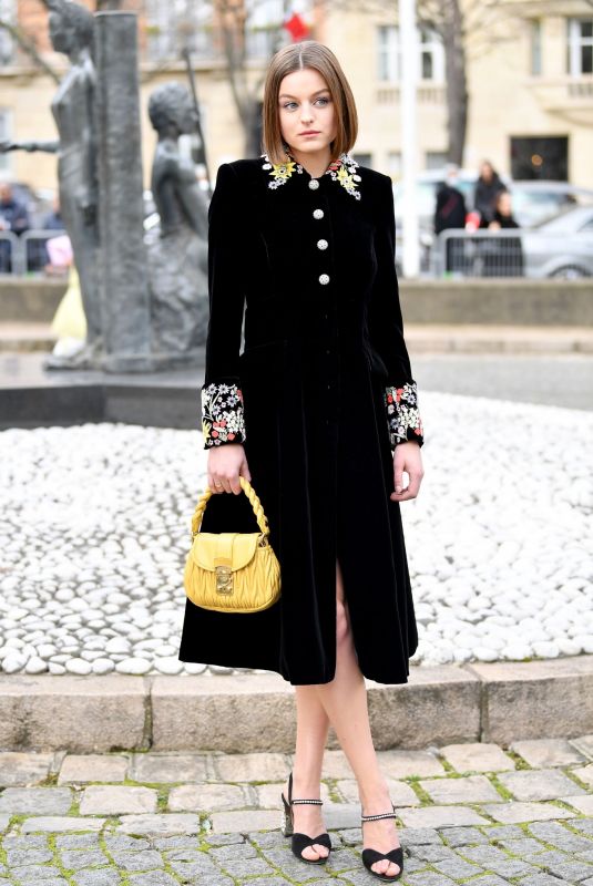 EMMA CORRIN Arrives at Miu Miu Show at Paris Fashion Week 03/03/2020