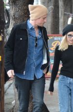 EMMA ROBERTS and Garret Hedlund Out for Lunch in Los Feliz 03/15/2020