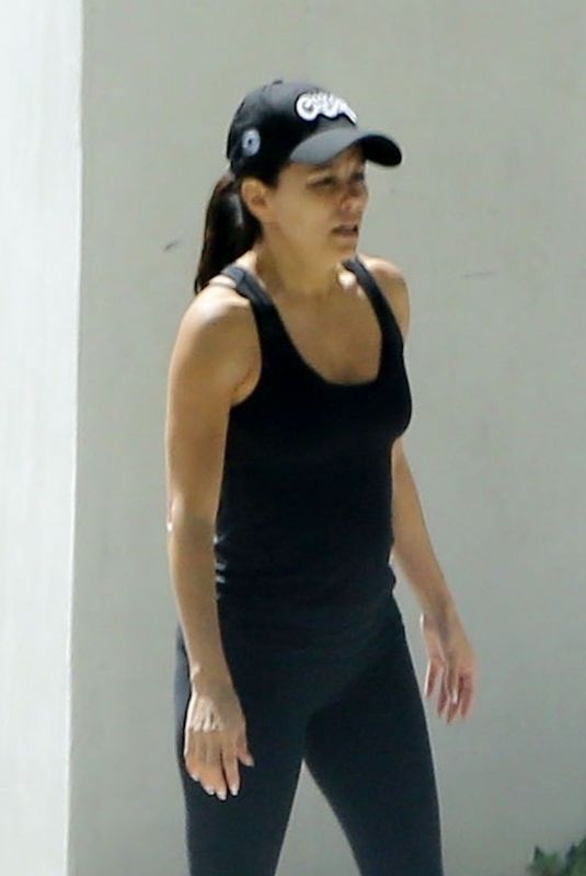 EVA LONGORIA Goes for a Solo Workout in Los Angeles 03/21/2020