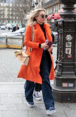 FLORENCE PUGH Out and About in Paris 03/04/2020