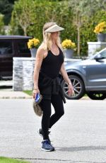 GOLDIE HAWN Out and About in Brentwood 03/25/2020