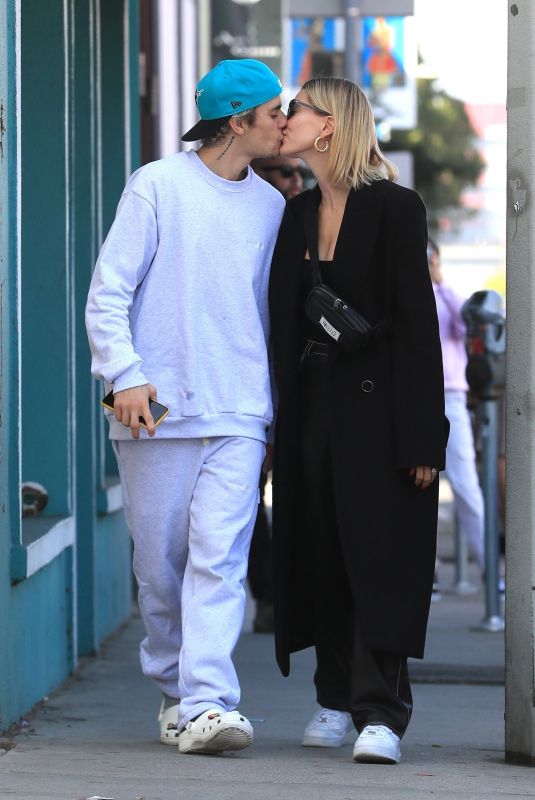 HAILEY and Justin BIEBER Out Kissing in West Hollywood 03/04/2020