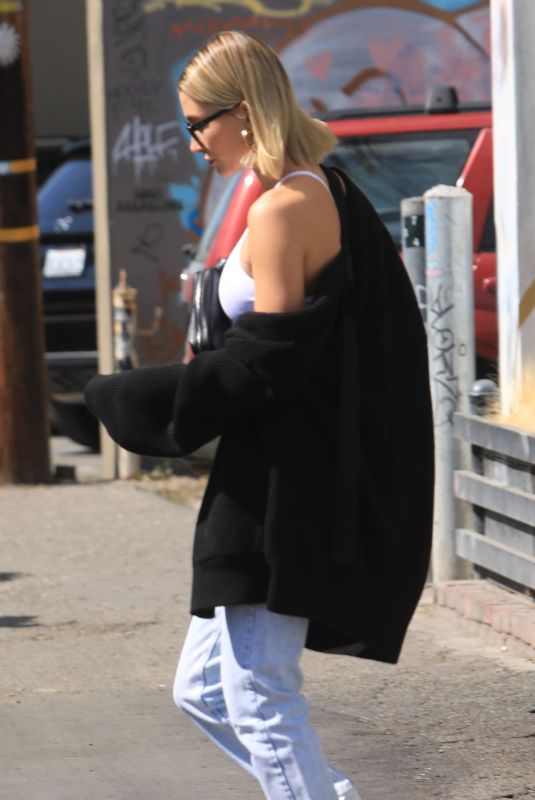 HAILEY BIEBER Leaves a Restaurant in Los Angeles 02/29/2020