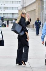 HEIDI KLUM Out and About in Pasadena 03/07/2020