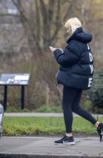 HOLLY WILLOGHBY Out and About in London 03/07/2020