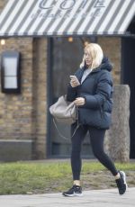 HOLLY WILLOGHBY Out and About in London 03/07/2020