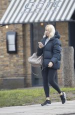 HOLLY WILLOGHBY Out and About in London 03/07/2020