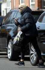 HOLLY WILLOGHBY Out Shopping in London 03/27/2020