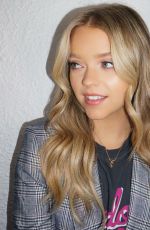 JADE PETTYJOHN - Instagram Photos and Video 03/11/2020